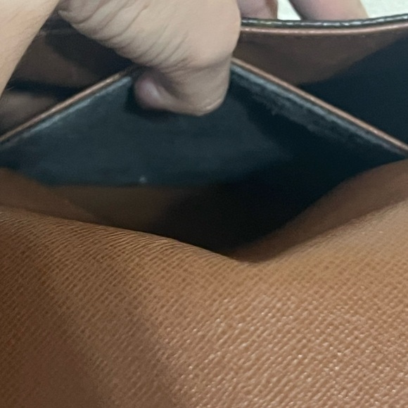 Louis Vuitton Monogram Canvas Small Saint Cloud Crossbody Bag - Picture 10 of 17